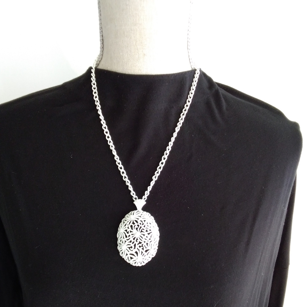 Vintage Monet Necklace